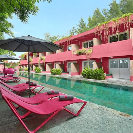 מלון Pinkcoco Gili Trawangan - Constant Surprises - For Cool Adults Only מראה חיצוני תמונה