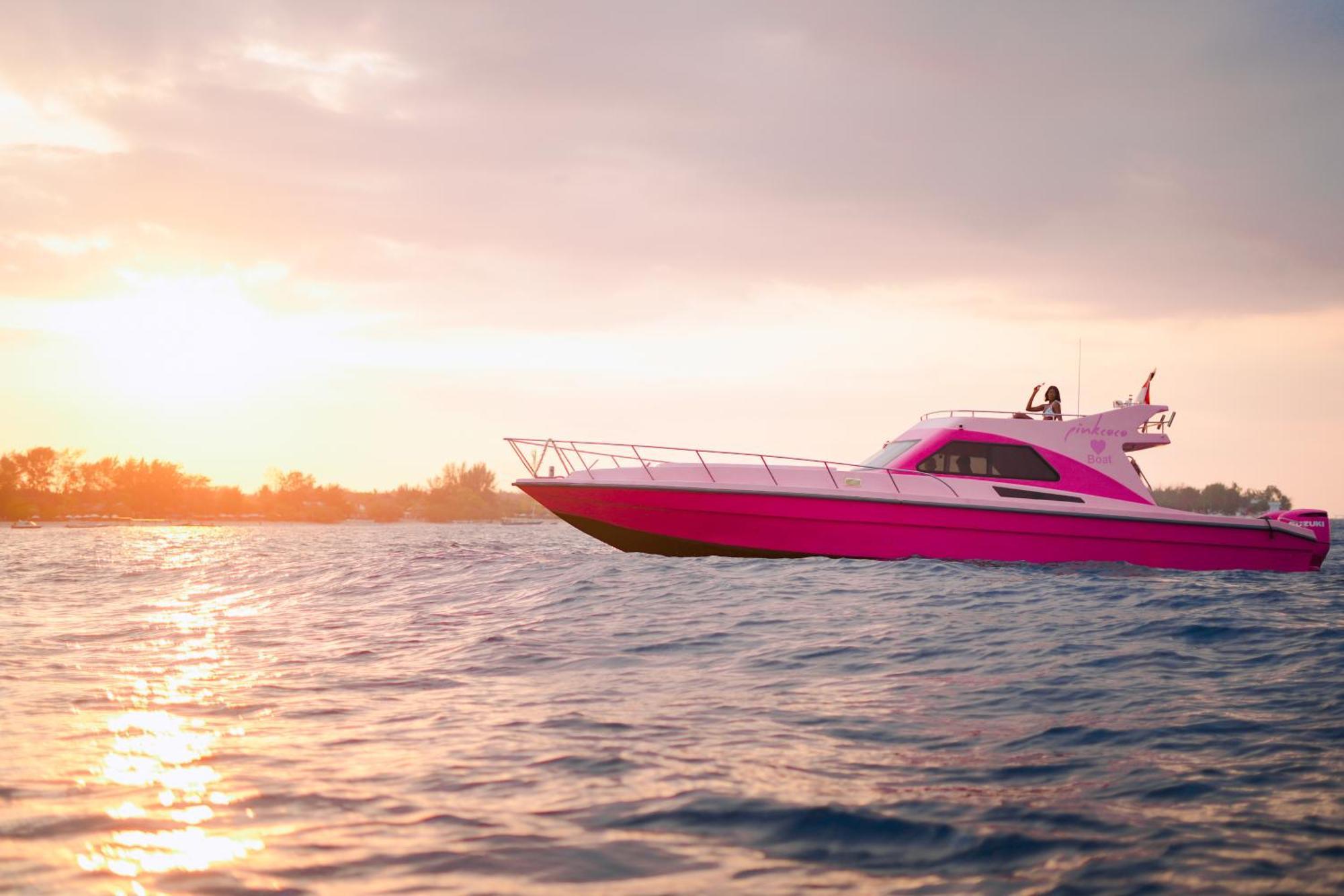 מלון Pinkcoco Gili Trawangan - Constant Surprises - For Cool Adults Only מראה חיצוני תמונה