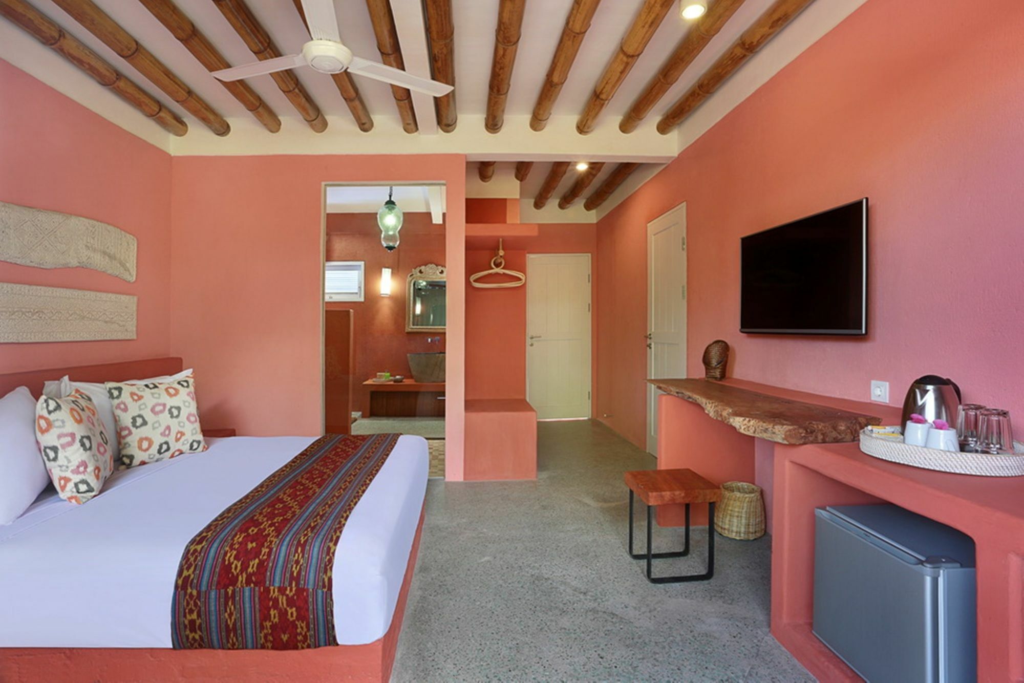 מלון Pinkcoco Gili Trawangan - Constant Surprises - For Cool Adults Only מראה חיצוני תמונה